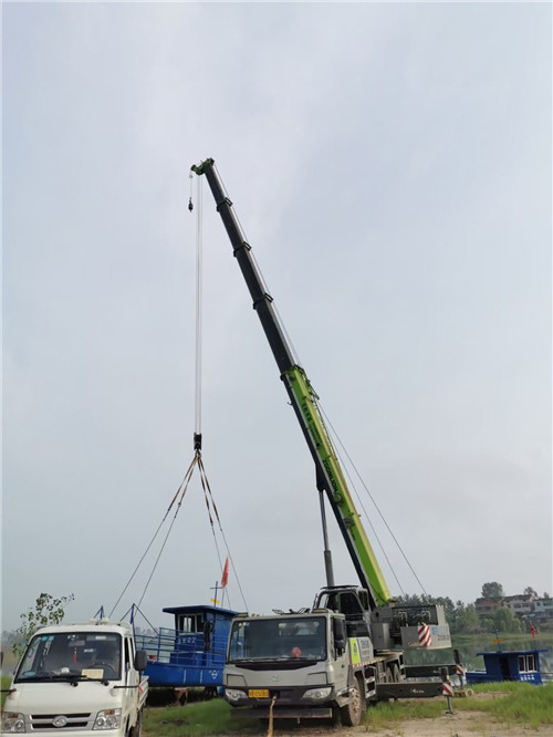 郑州市桥梁建设吊装案例